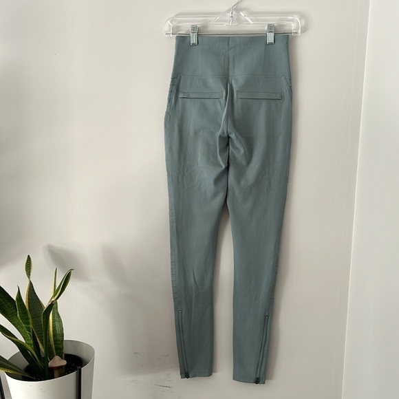 NWT Athleta Women's Delancey Moto Tight - Picture 6 of 6